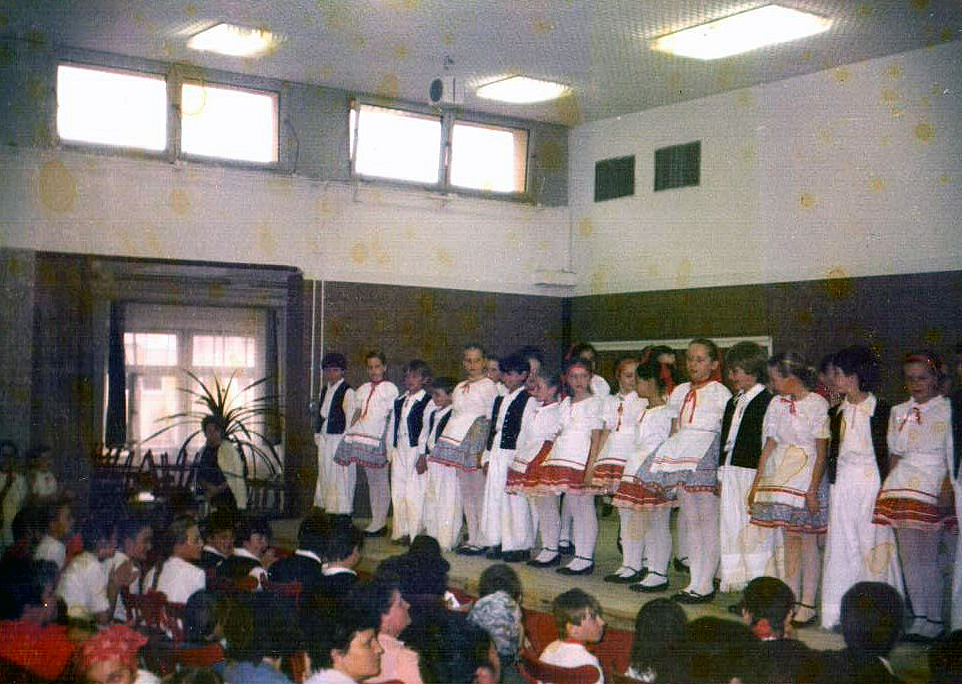 2/1985-86-Megyei-neptancforum-003.jpg